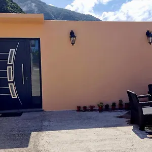Lombada House Hébergement de vacances