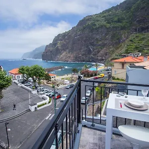 Oliveira's - Madeira Island Appartement
